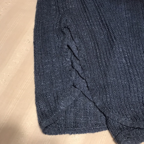 Ladies “Pink Republic” Blue V-Neck Long Sweater - Picture 8 of 12